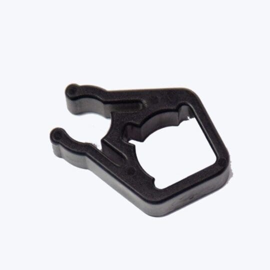 Clip <-)